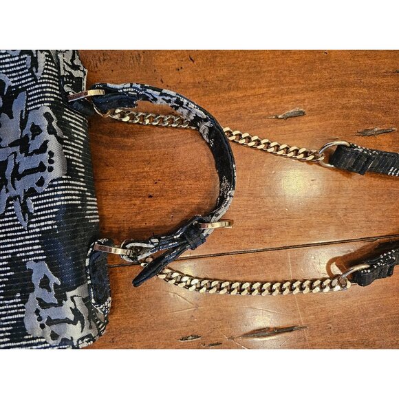 Kelly & Katie Cross Body Navy Blue White Floral - Picture 4 of 11